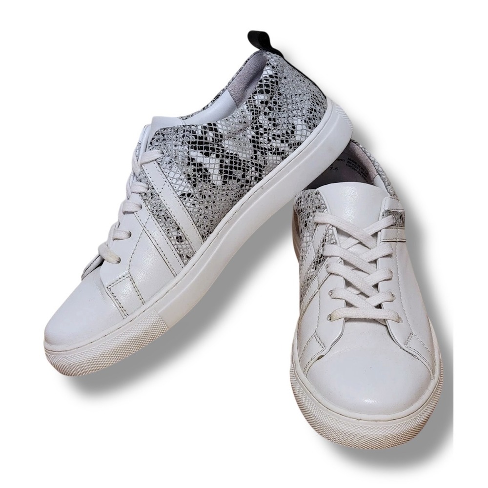 Seychelles Women's White Faux Snakeskin Accent Lace Up Sneakers Size 7 EUC